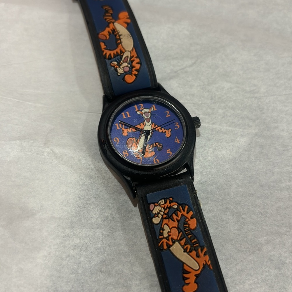 Vintage Disney Tigger Watch